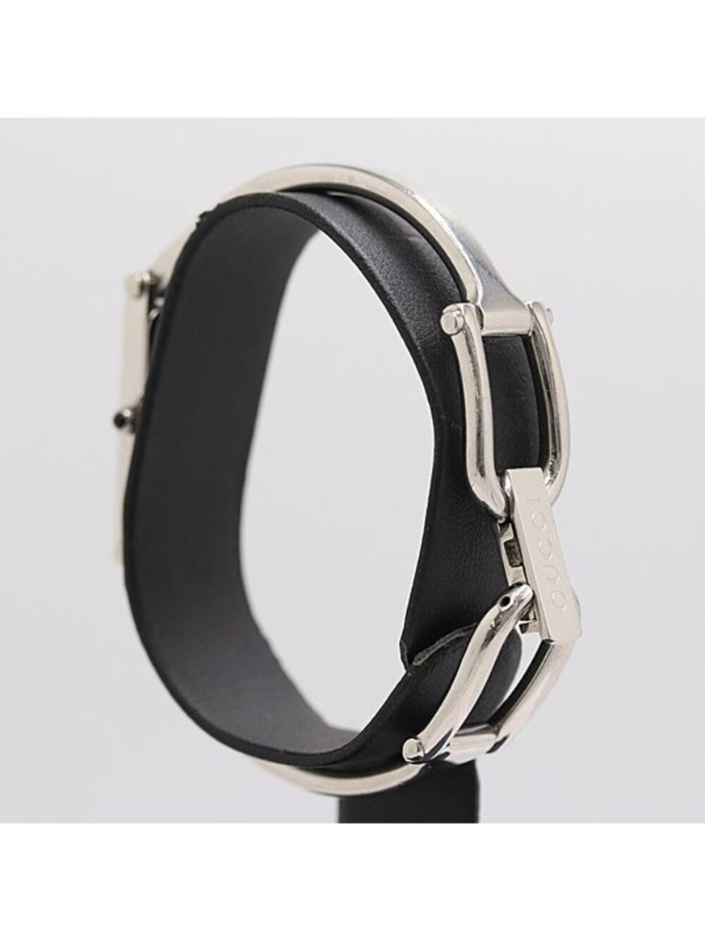 Gucci Bangle Watch SS Quartz Silver Dial - Picture 3 of 4